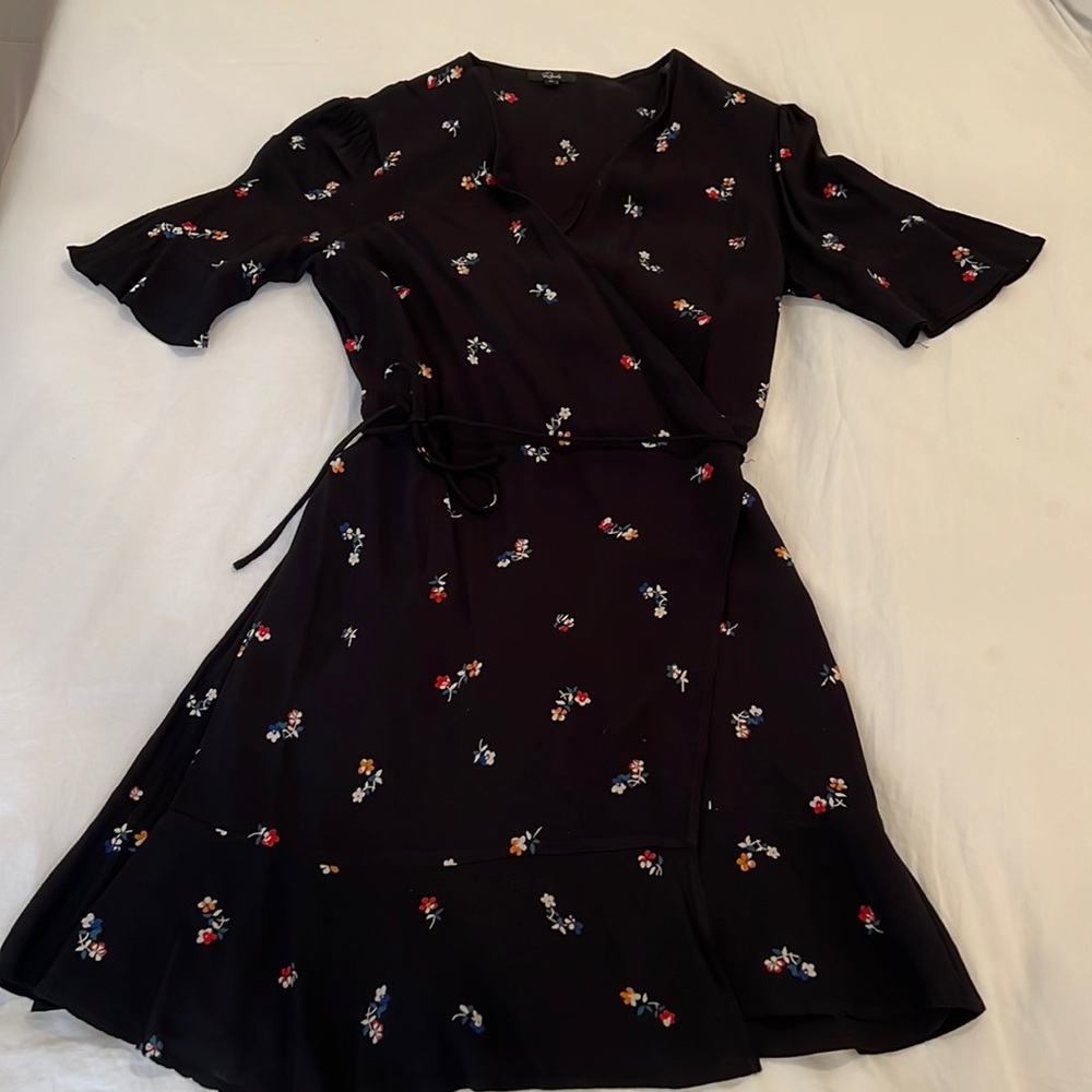 Rails Size M Wrap Dress. Pristine Condition. - image 1